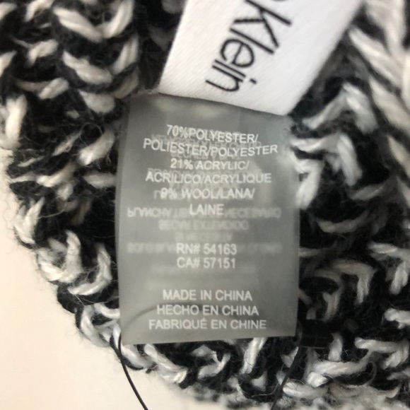 NWT Calvin Klein infinity black & white scarf - Picture 6 of 10